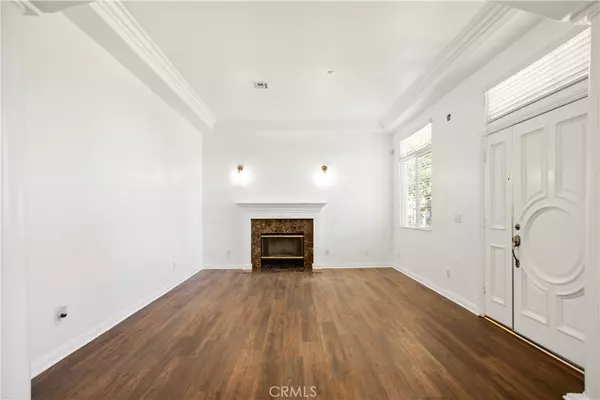 Arcadia, CA 91006,215 S 5th #A