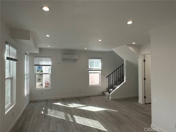 Reseda, CA 91335,7012 Bertrand AVE