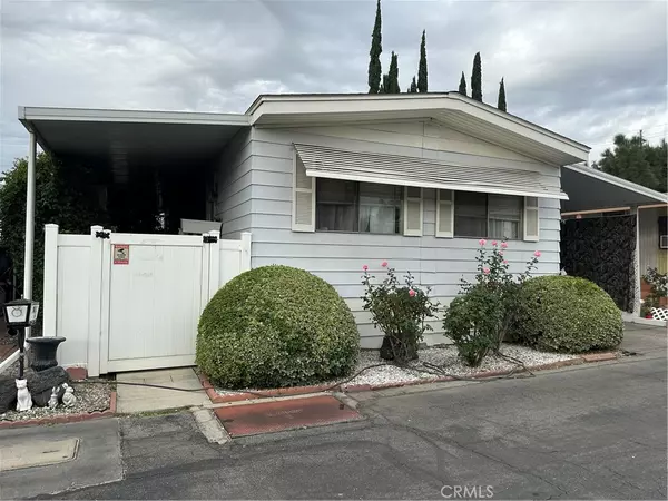 Chatsworth, CA 91311,21001 Plummer #95