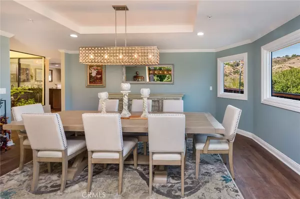 Bell Canyon, CA 91307,255 Bell Canyon