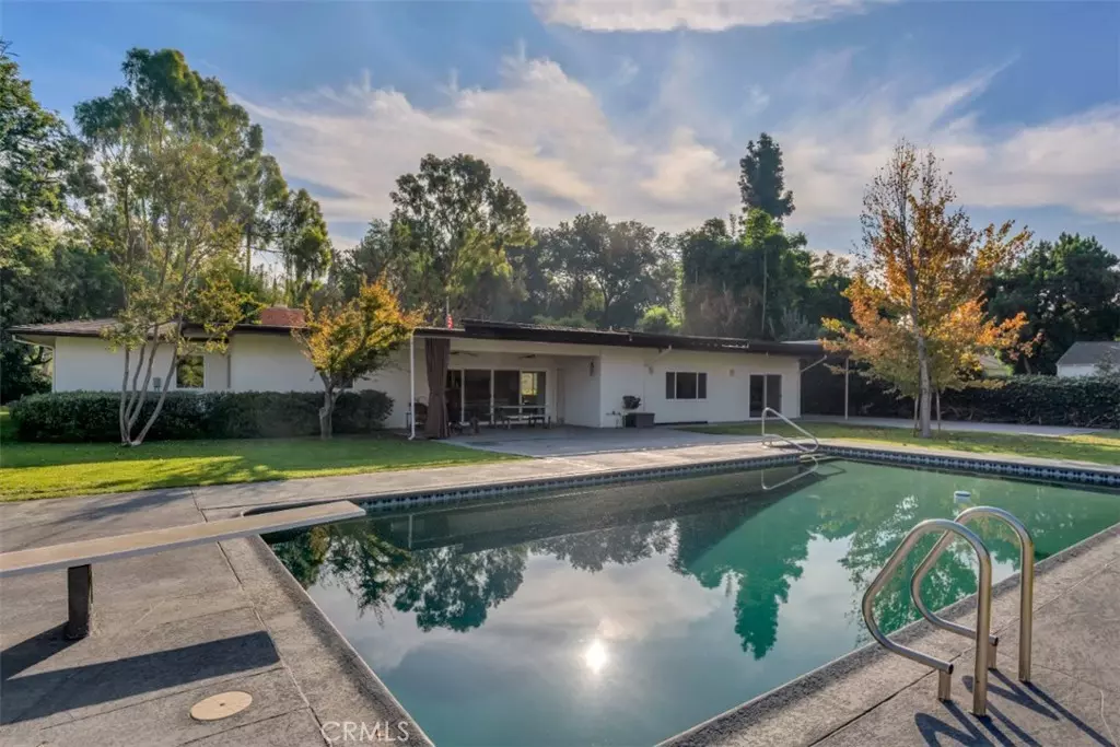 Northridge, CA 91324,8359 Melvin AVE