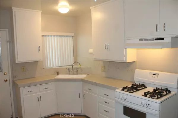 Burbank, CA 91501,445 E Providencia AVE