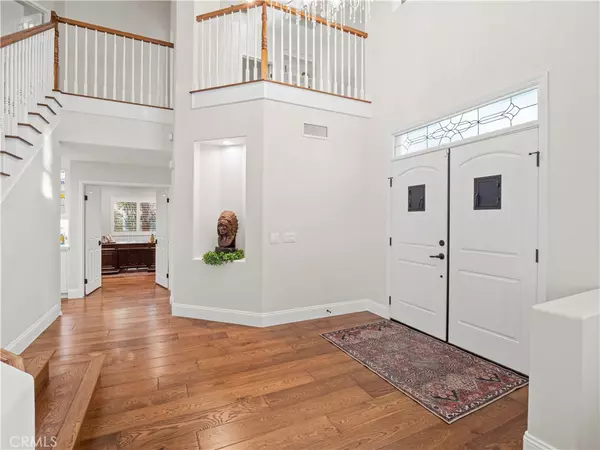 Canyon Country, CA 91387,15345 Michael Crest