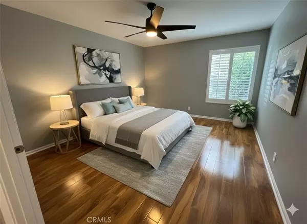 Sherman Oaks, CA 91423,5009 Woodman AVE #210