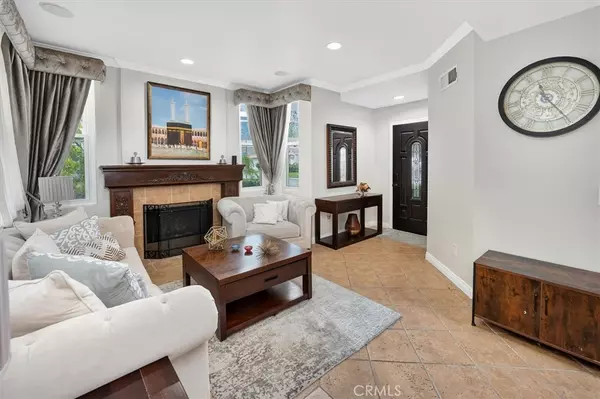 Canyon Country, CA 91351,26530 Goldfinch