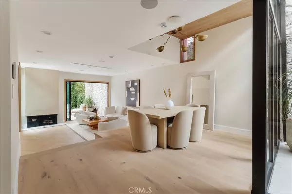 Studio City, CA 91604,3977 Oeste AVE