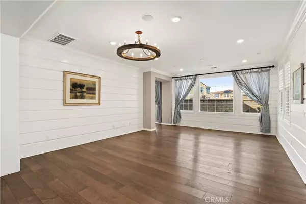 Valencia, CA 91354,24359 Verdugo