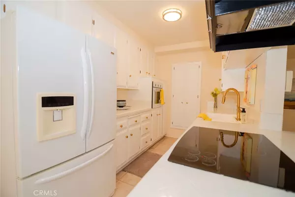 Playa Del Rey, CA 90293,8710 Delgany AVE #15