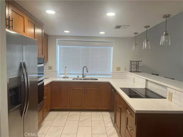 Stevenson Ranch, CA 91381,24716 Laurelcrest LN