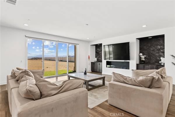 Palmdale, CA 93551,3743 Eliopulos Ranch