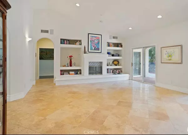 Canyon Country, CA 91387,15357 Iron Canyon