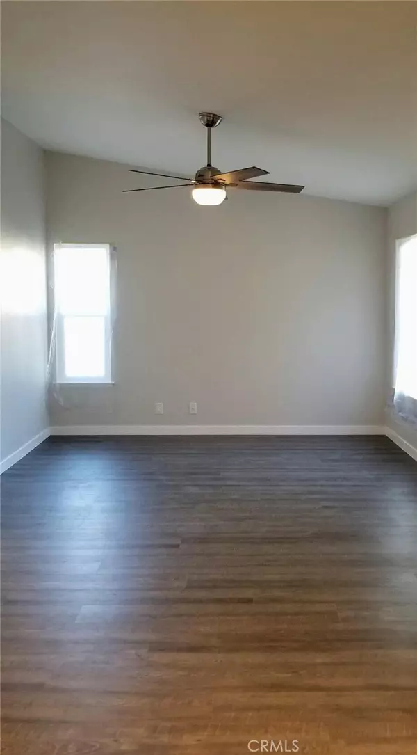 Valencia, CA 91355,23205 Faisan CT