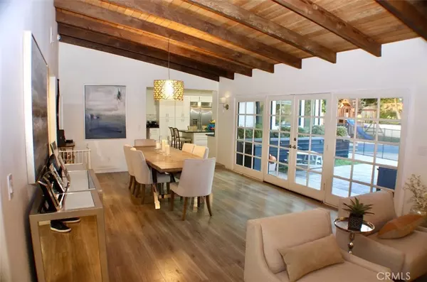 Woodland Hills, CA 91364,4820 Abbeyville