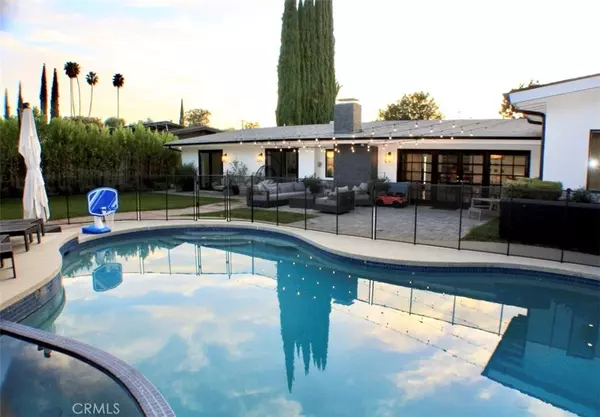 4820 Abbeyville, Woodland Hills, CA 91364