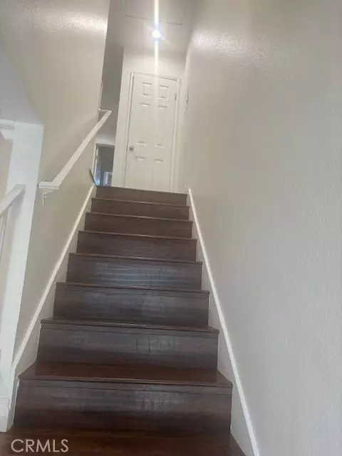 Agoura Hills, CA 91301,30553 Canwood