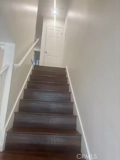 Agoura Hills, CA 91301,30553 Canwood