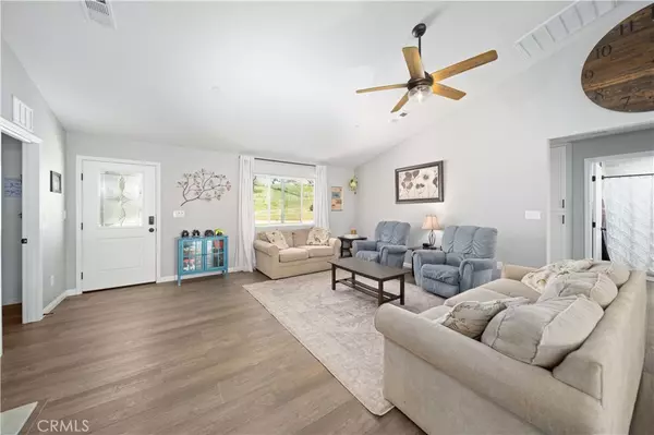 Tehachapi, CA 93561,29990 Horsethief DR