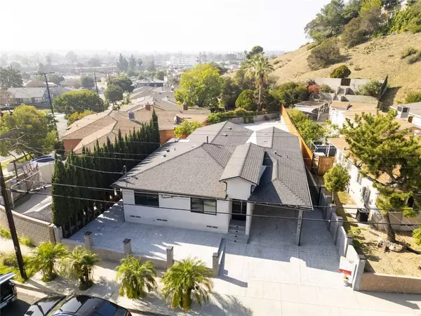 Sun Valley, CA 91352,8369 Vine Valley DR