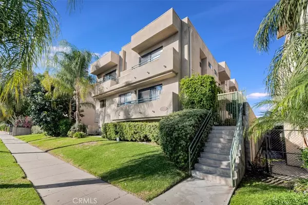 17221 Chatsworth ST #104, Granada Hills, CA 91344