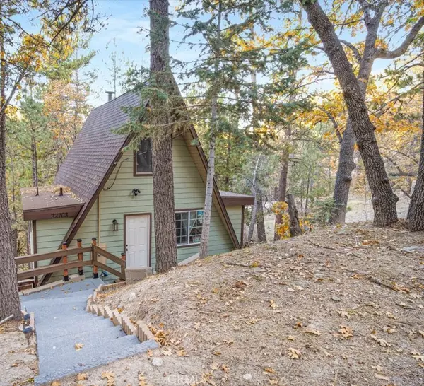 Arrowbear, CA 92382,32703 Tulip