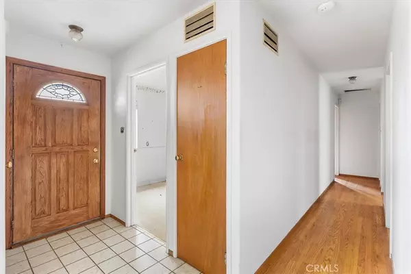 San Leandro, CA 94579,15512 Farnsworth