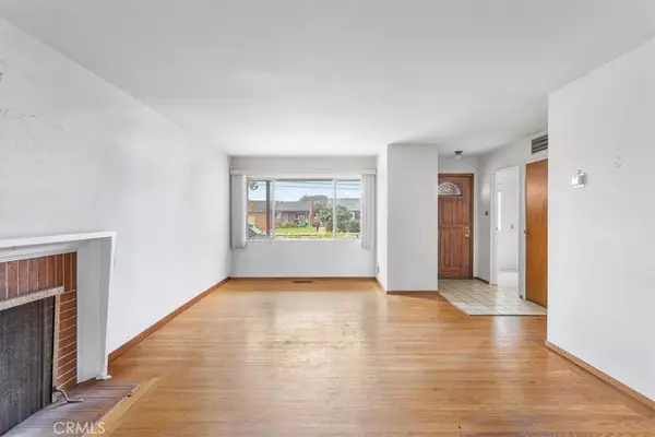 San Leandro, CA 94579,15512 Farnsworth