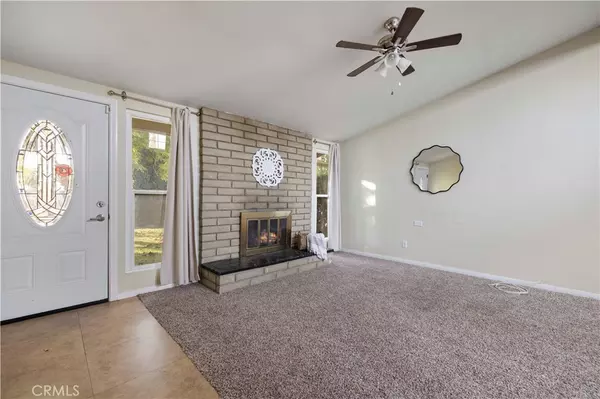 Canyon Country, CA 91351,27508 Esterbrook