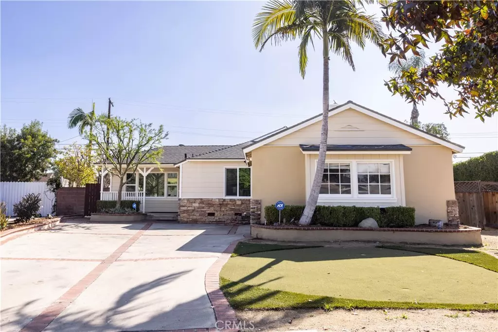 North Hills, CA 91343,14848 Gotham