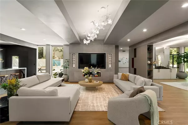 Studio City, CA 91604,3191 Laurel Canyon BLVD