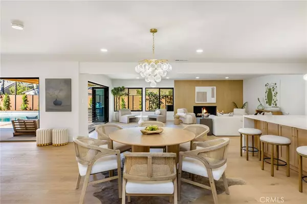 Encino, CA 91316,17601 McCormick ST