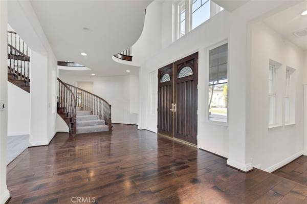 Porter Ranch, CA 91326,20212 Via Medici