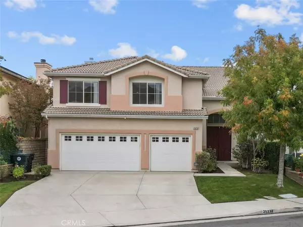 Castaic, CA 91384,29232 Saint Tropez