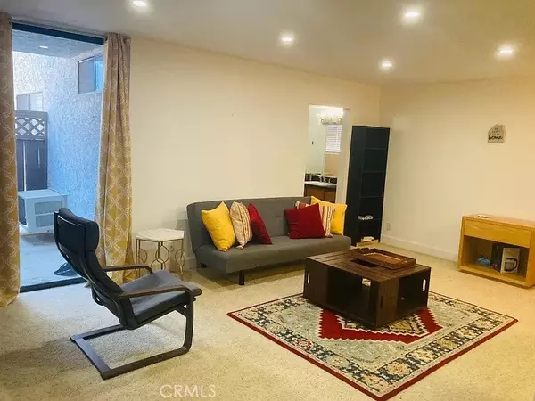 Los Angeles, CA 90024,10982 Roebling AVE #359