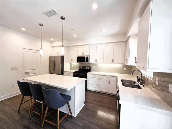 Reseda, CA 91335,6747 Rhea CT