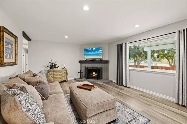 Lake Los Angeles, CA 93591,40305 174th Street East