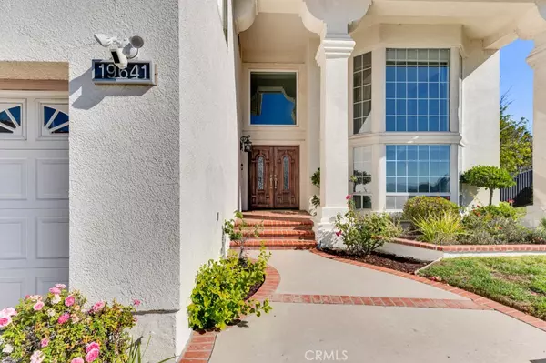 Porter Ranch, CA 91326,19641 Falcon Ridge LN