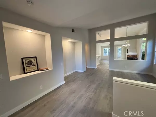 Saugus, CA 91390,23031 Lowridge