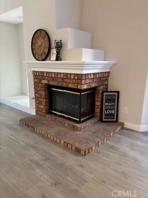 Saugus, CA 91390,23031 Lowridge