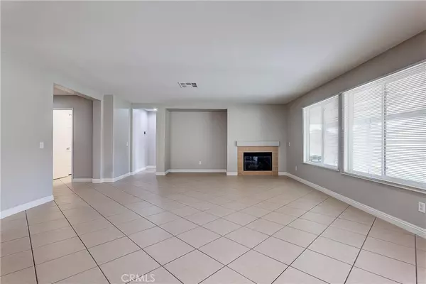 Lancaster, CA 93534,45327 Elm Ave