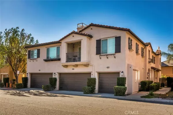 19336 Opal LN, Saugus, CA 91350