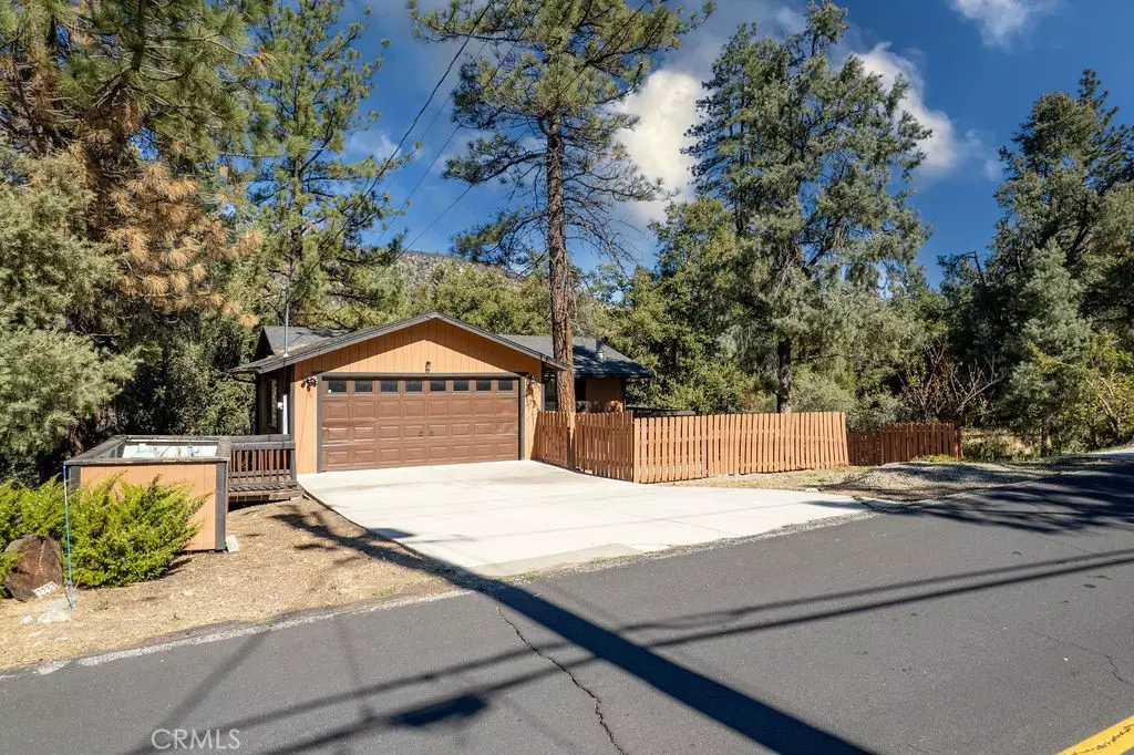 Pine Mountain Club, CA 93222,2233 Bernina