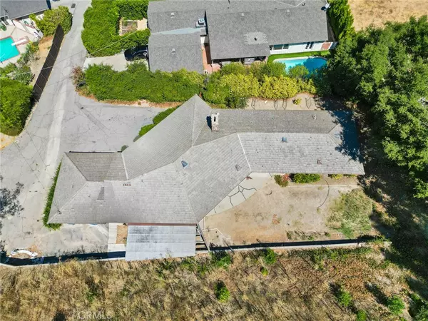 Encino, CA 91436,4067 Hayvenhurst DR