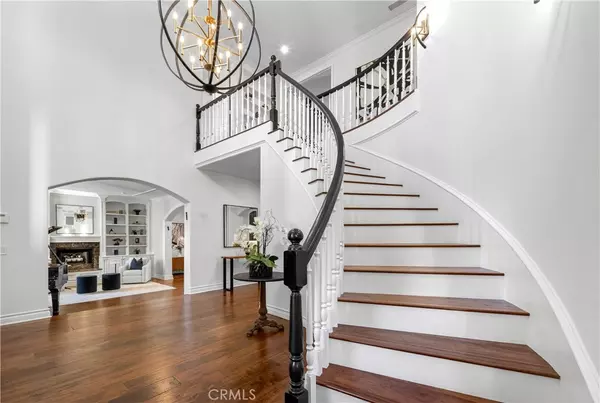 Calabasas, CA 91302,25527 Hamilton CT