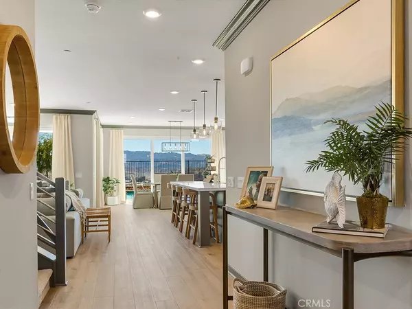 Castaic, CA 91384,30140 Crestline CT