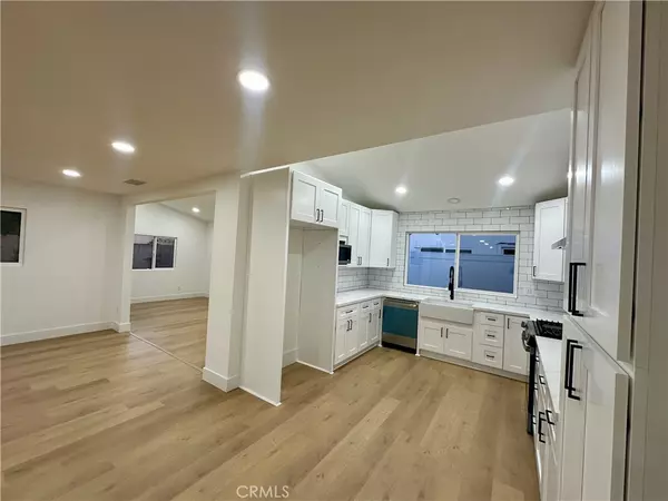 Simi Valley, CA 93065,2886 Galena