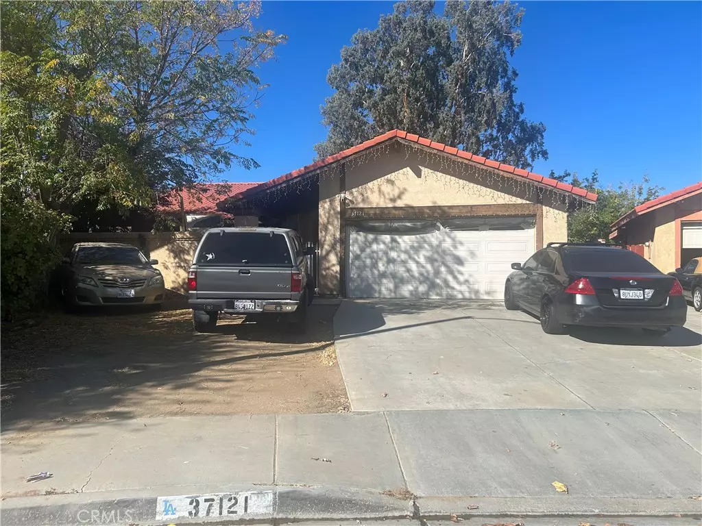 Palmdale, CA 93550,37121 Casa Grande