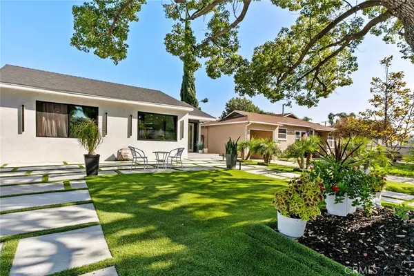 Burbank, CA 91505,1918 N Maple