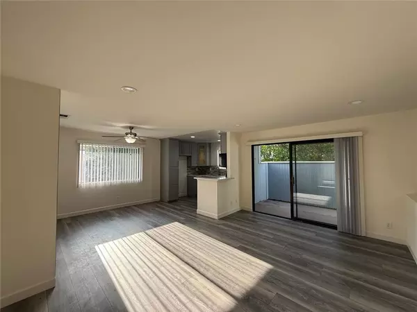 13059 Hubbard #6, Sylmar, CA 91342