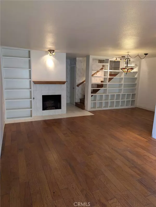 8145 Canby AVE #2, Reseda, CA 91335