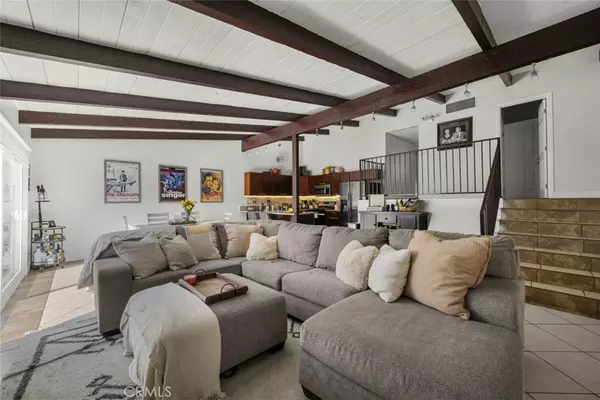 7924 Woodman AVE #35, Panorama City, CA 91402